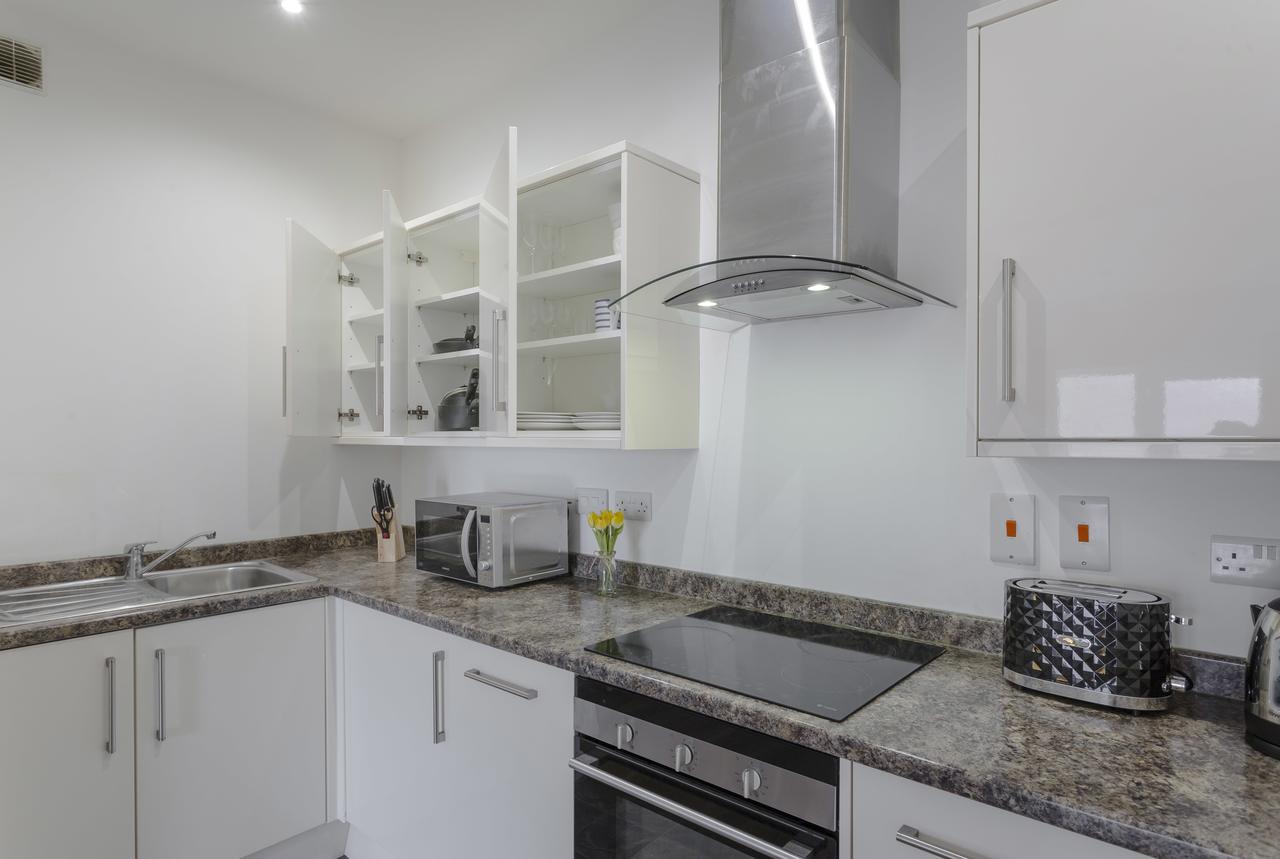 1 Bed Apt Sleeps 4 Luton  Esterno foto
